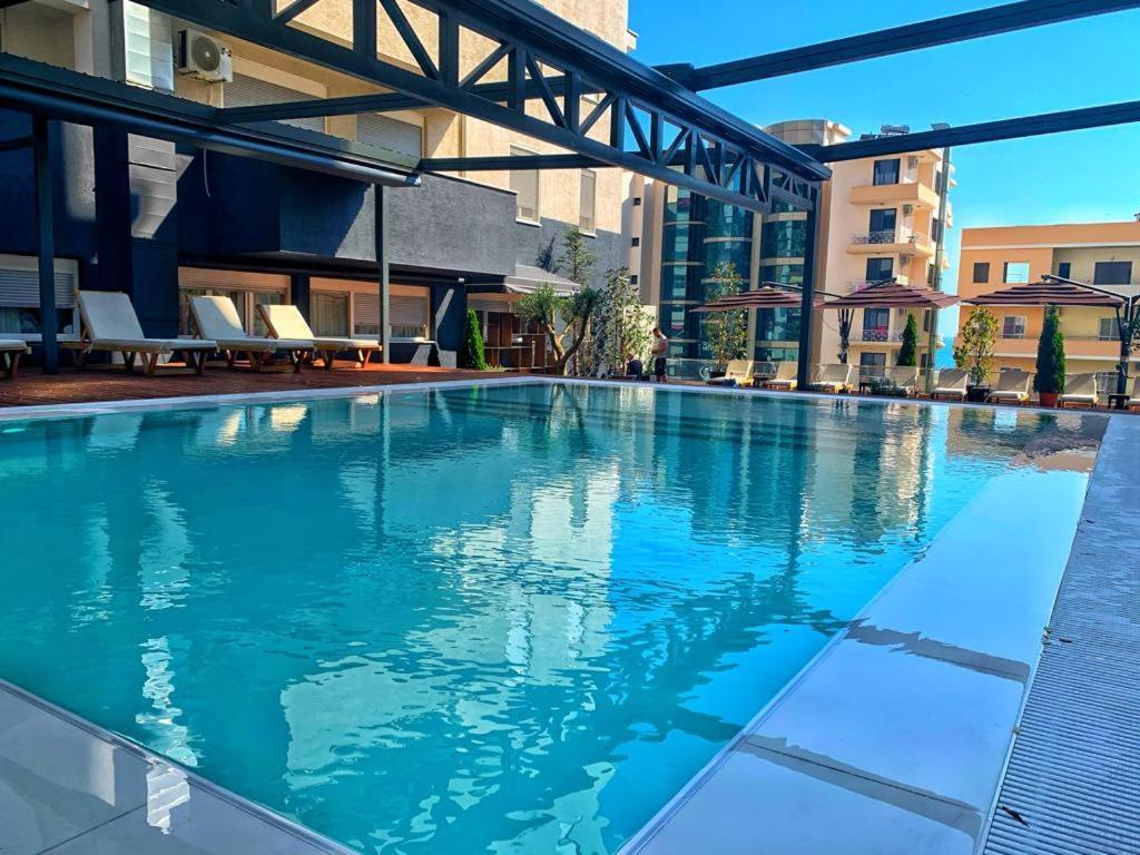 Twin Towers Hotel City & Beach Resort Shëngjin Esterno foto